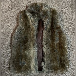 Women Faux fur vest - M/L